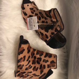 Zara Leopard Wedge